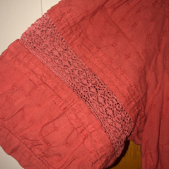 Universal Thread Blouse - Picture 6 of 6